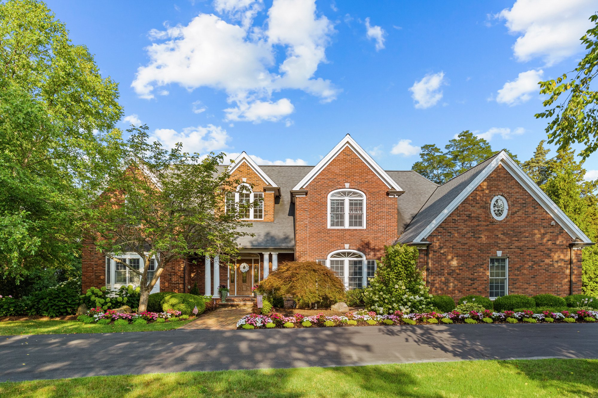 172 Rt 54 — Curb Appeal
